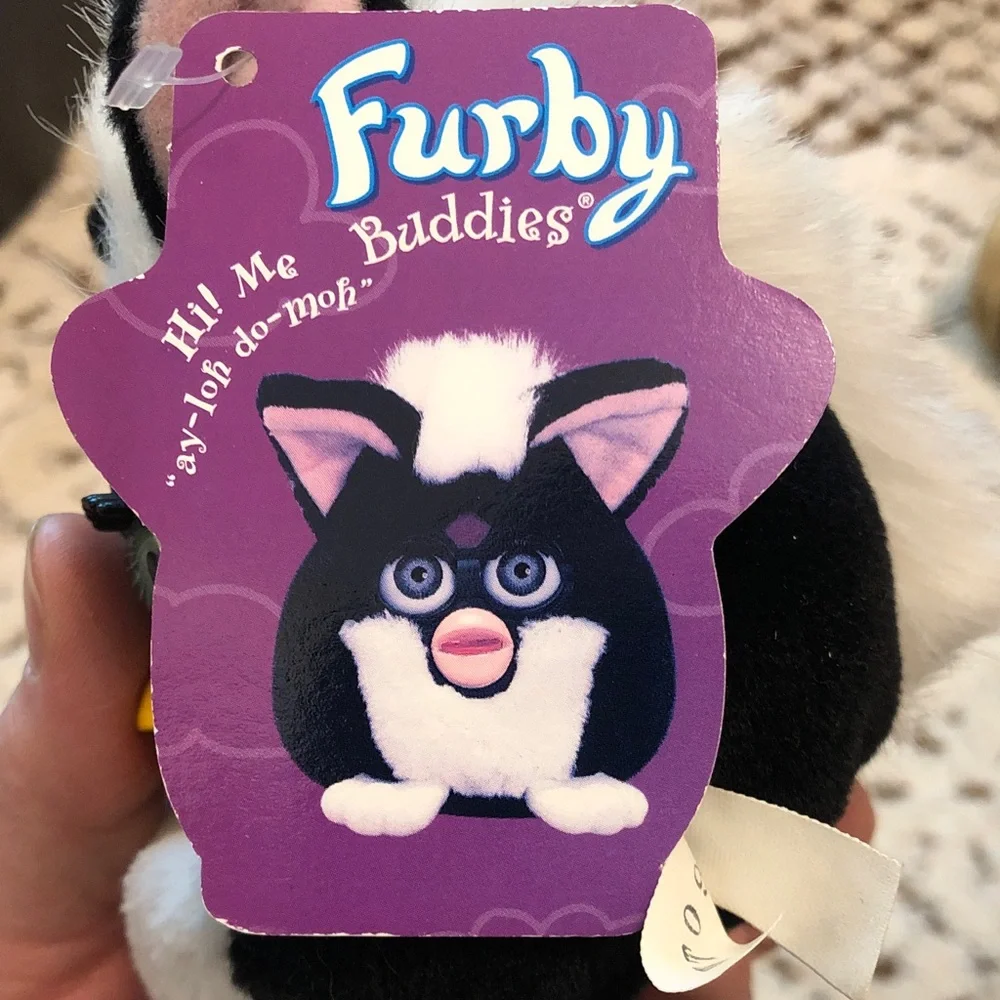 Tiger Electronics engage your