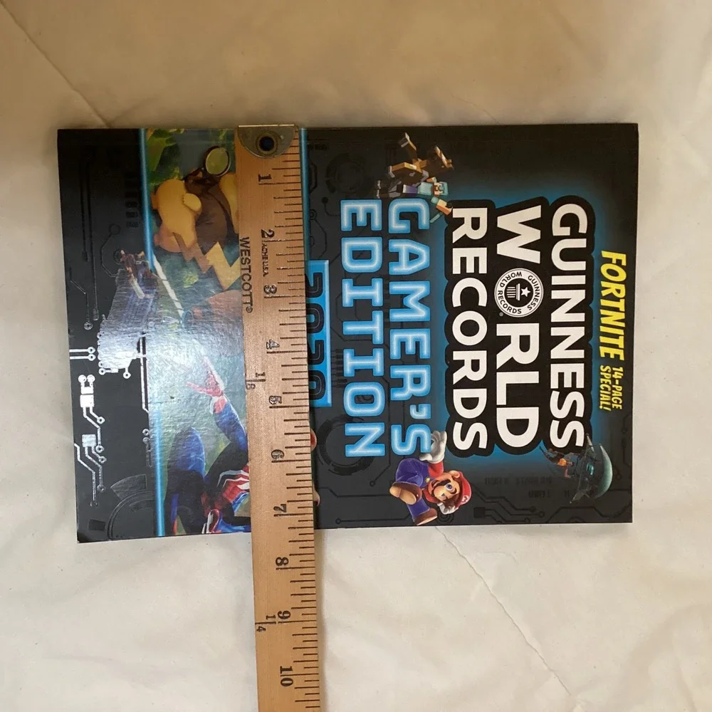 Guinness World Records collectible gamer