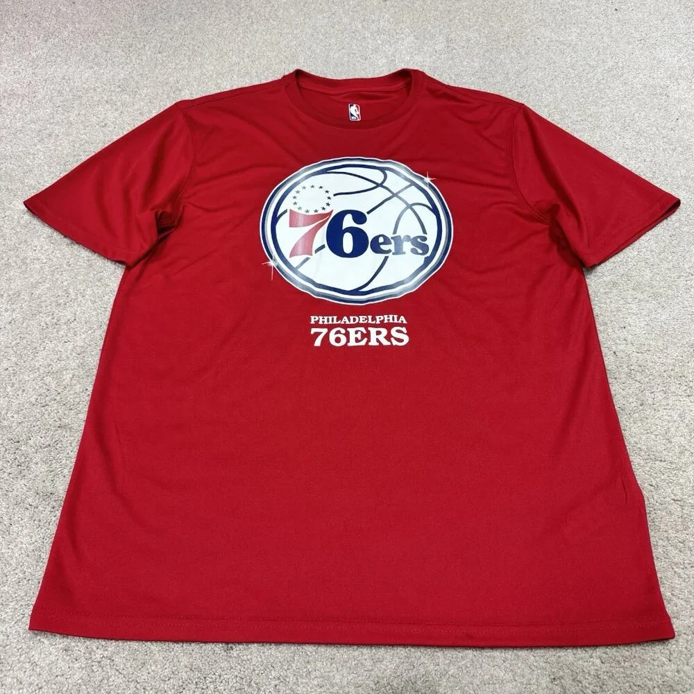 NBA T-Shirt 76ers Red Short Sleeve Men’s Size Large