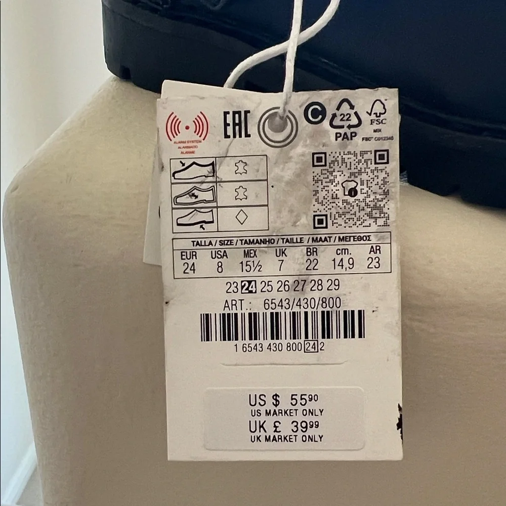 Zara never worn