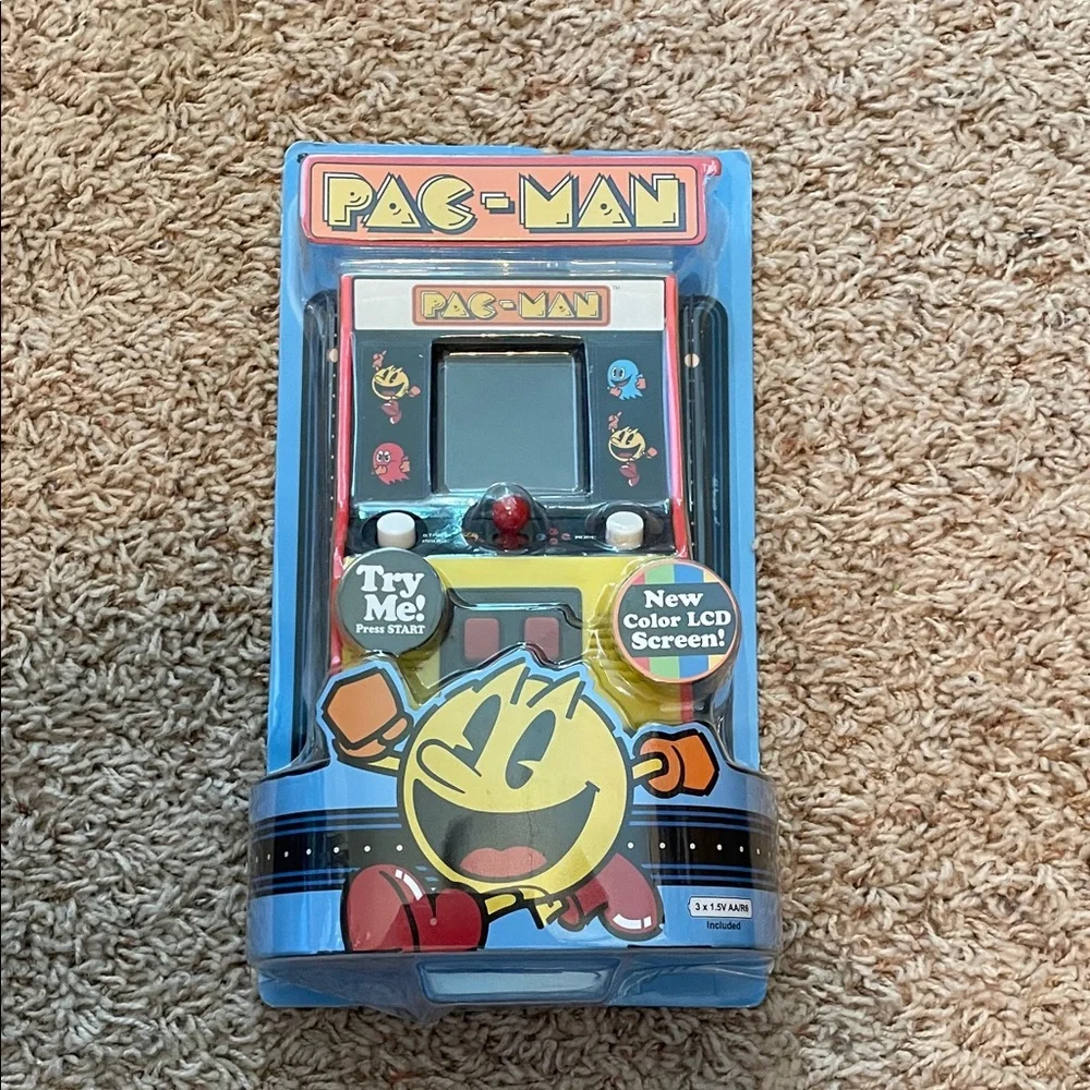 Retro Handheld Arcade Game - Black and Red