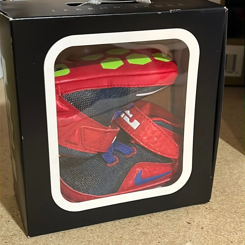 Nike brand authentic