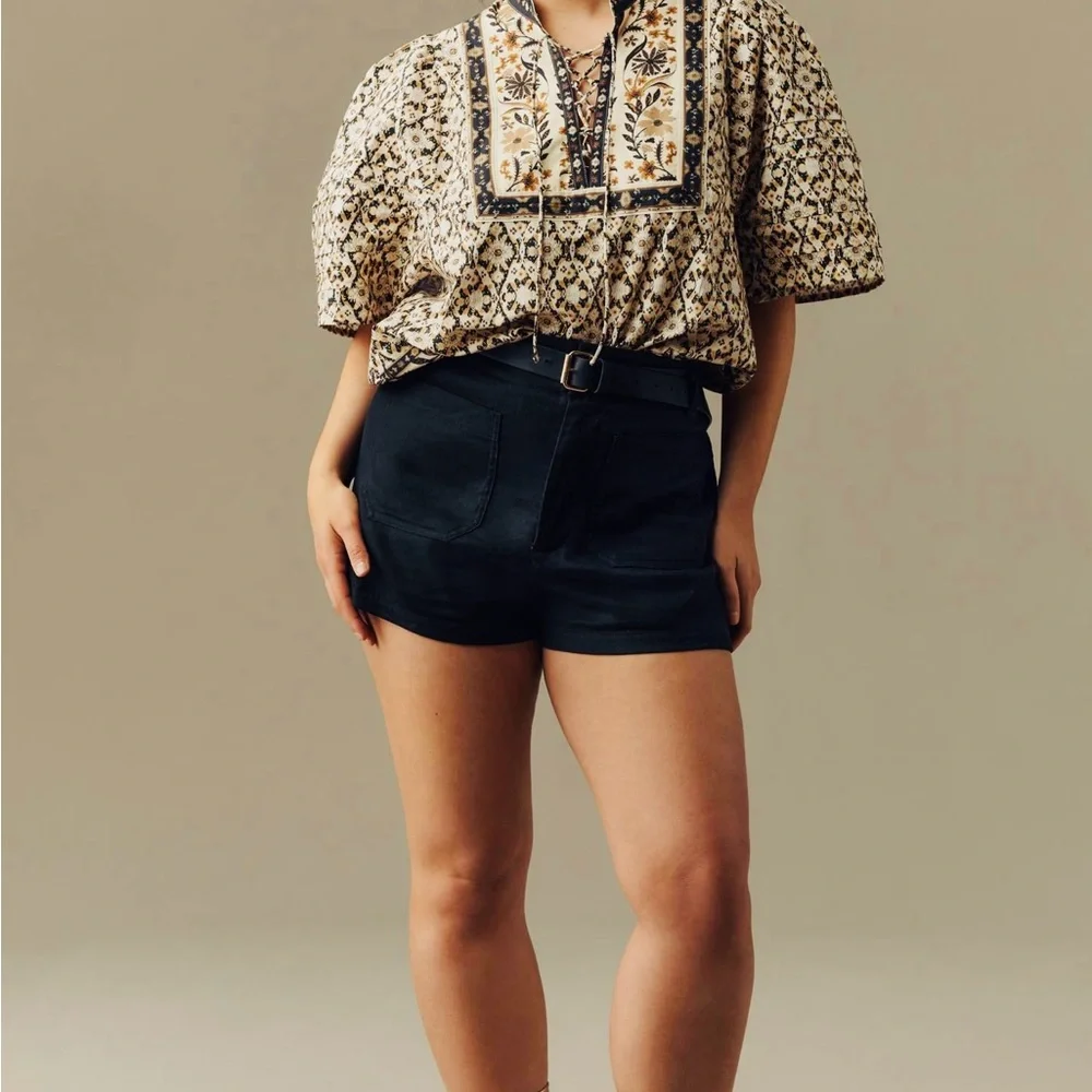 Anthropologie pleated puff