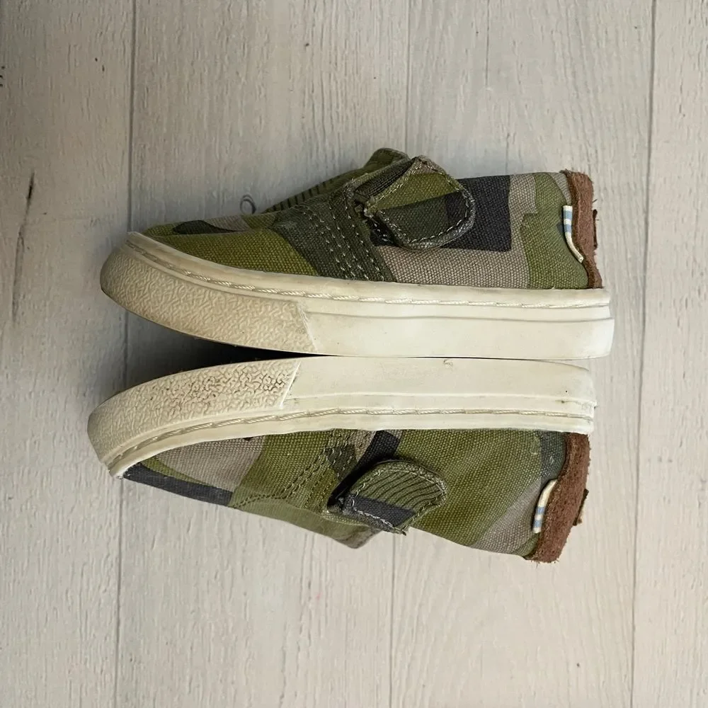 TOMS baby‎ shoes toddler 4