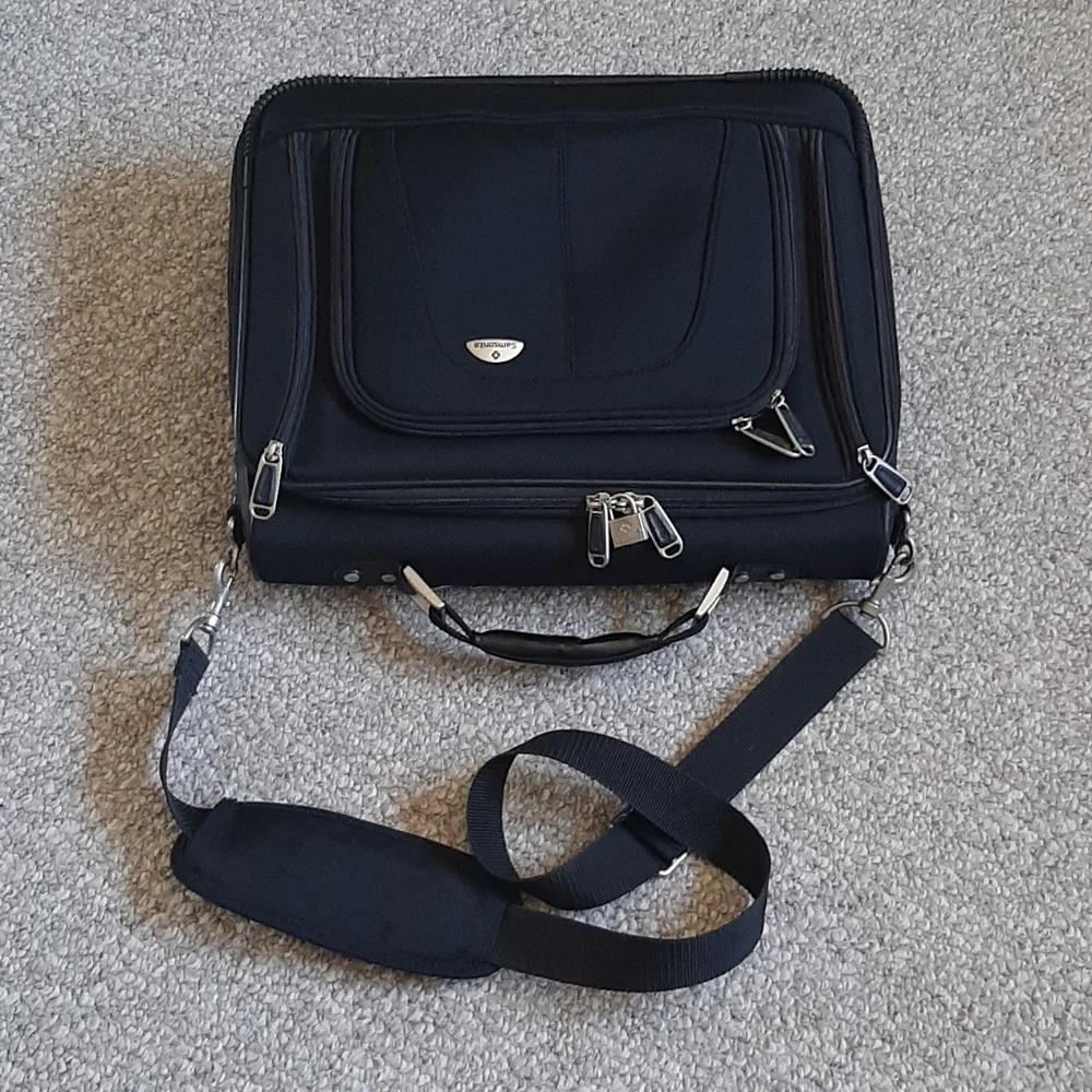 Samsonite briefcase very