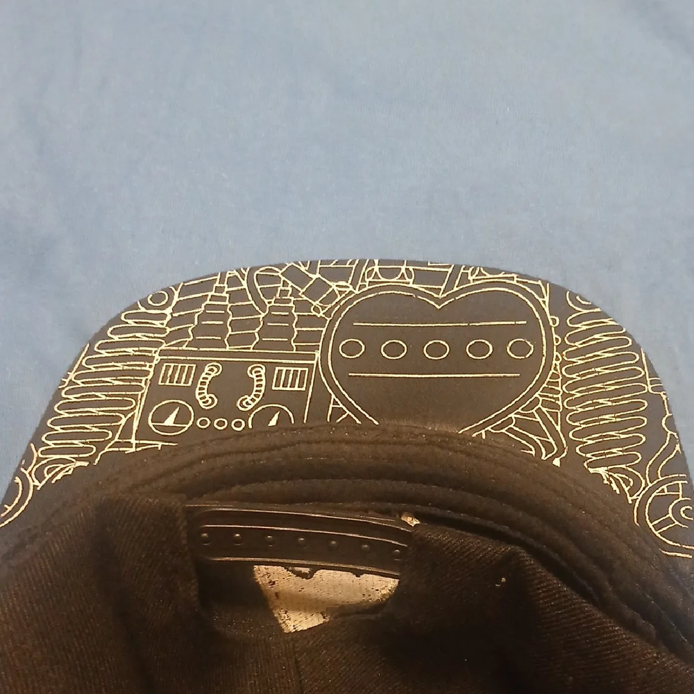 Loot Crate this black