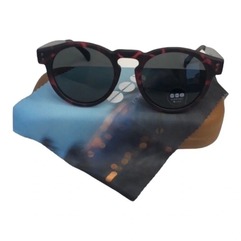 KOMONO Sunglasses Clement Metal Tortoise Silver Red/Black Round NEW