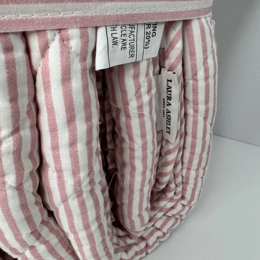 Laura Ashley laura ashley
