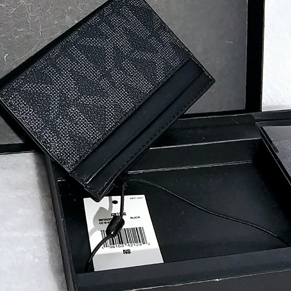 Michael Kors Card Holder and Keychain Gift Set