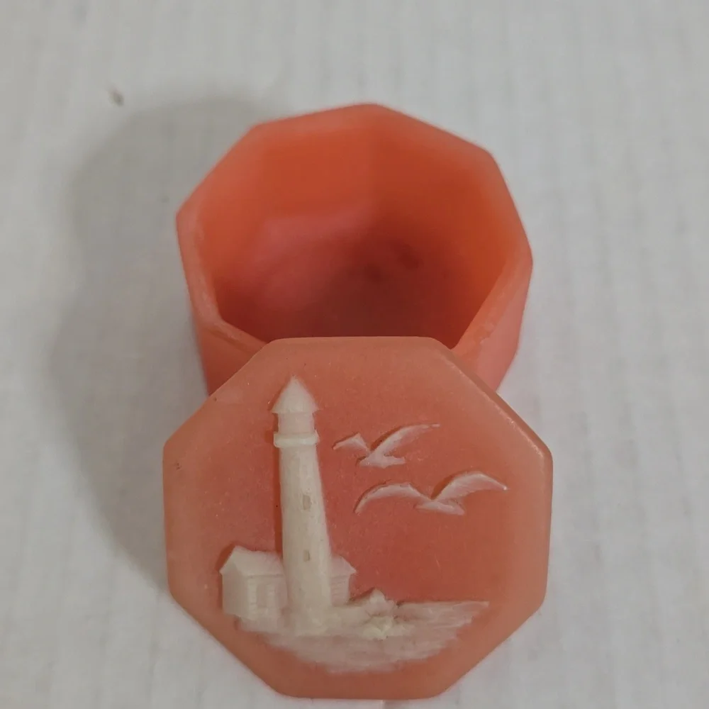 N/A octagonal trinket