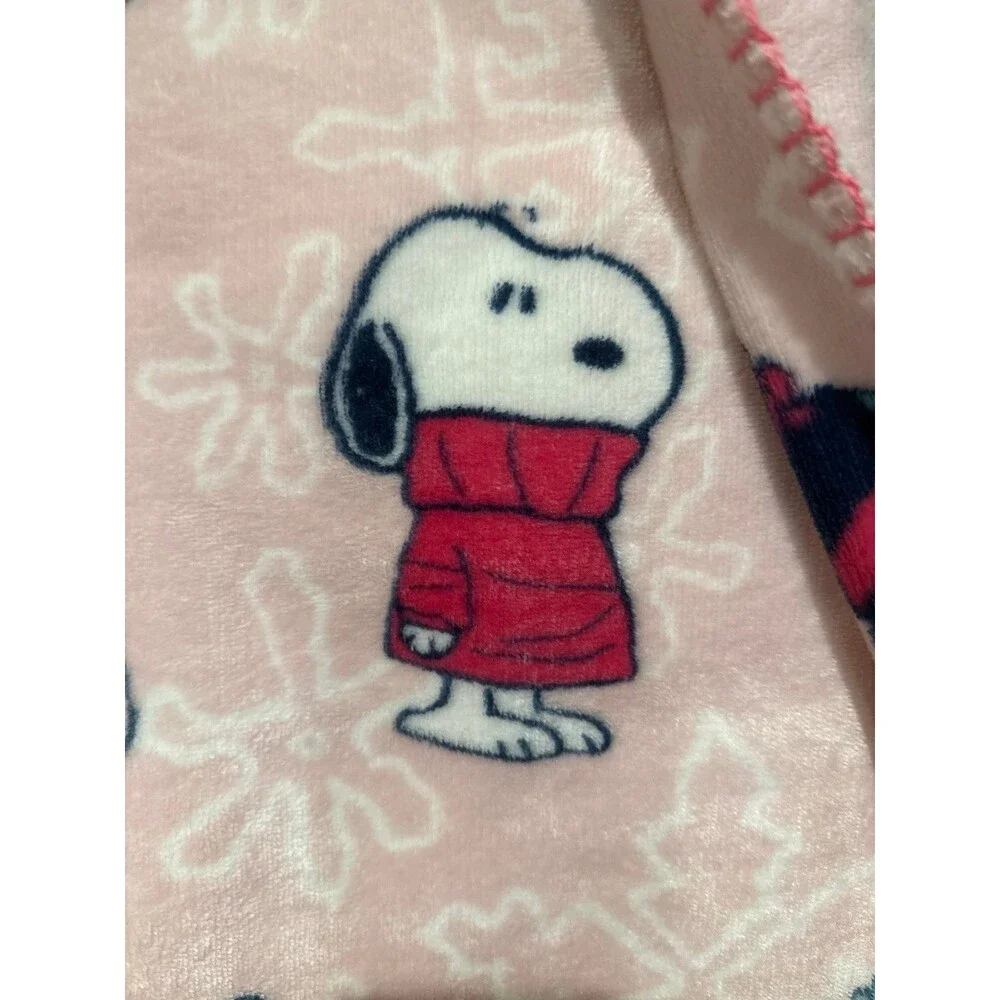 Snoopy new peanuts