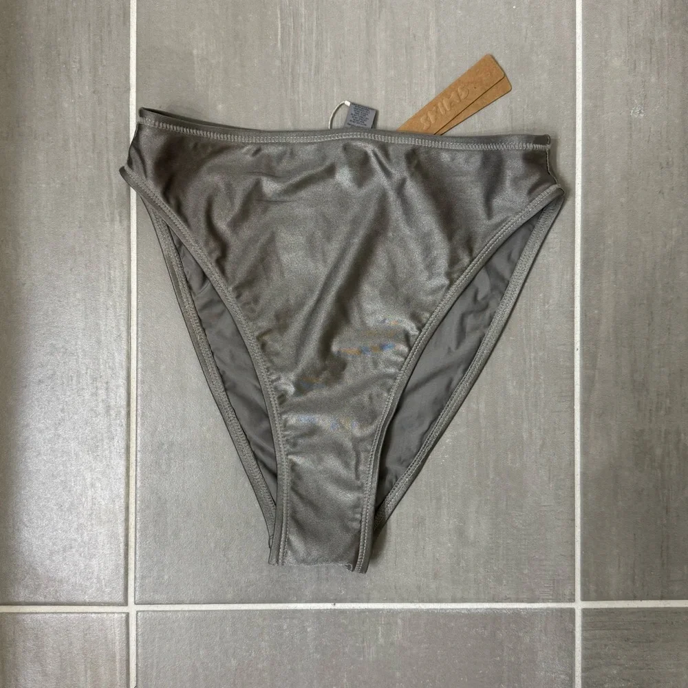 SKIMS shine swim