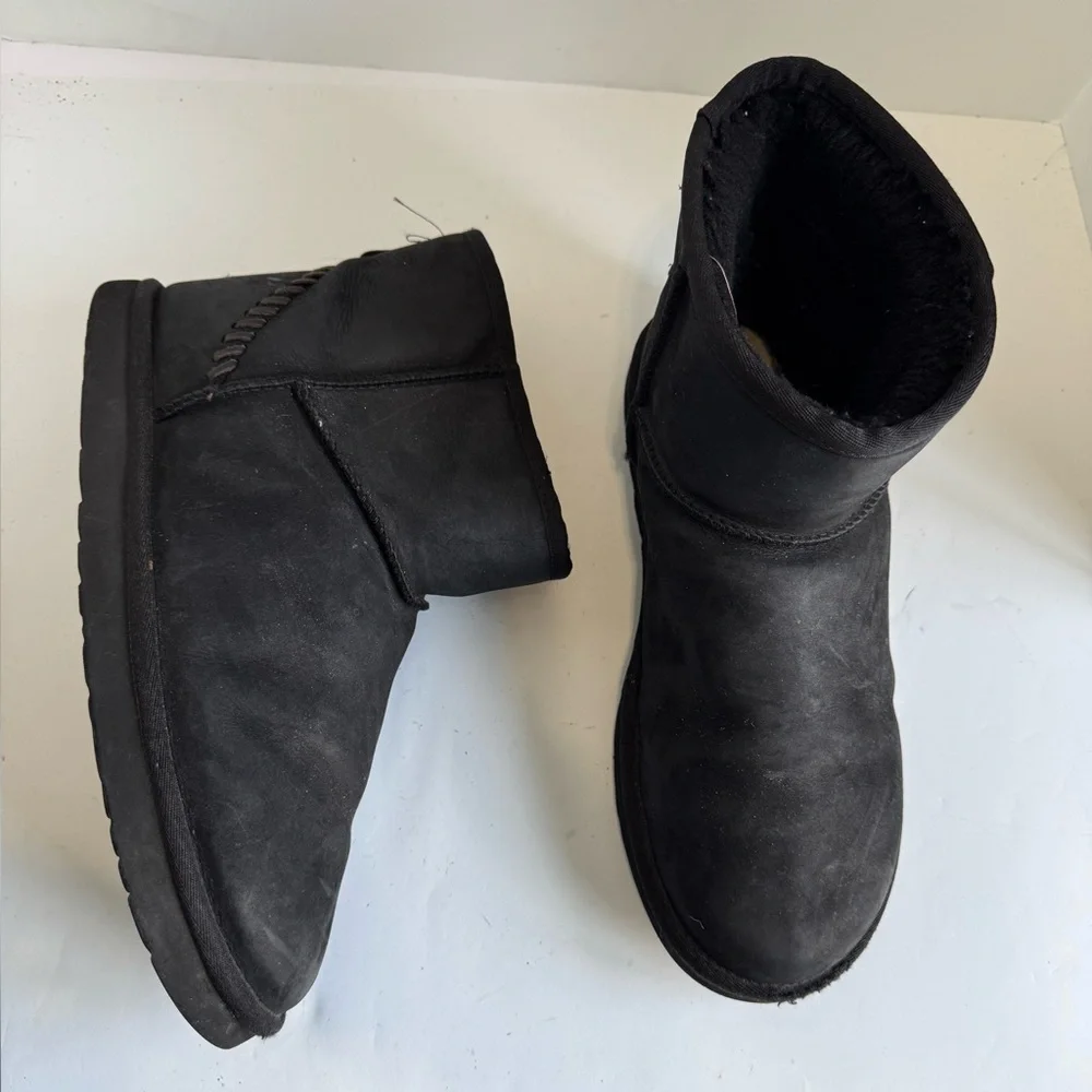UGG Classic Mini Deco Snow Boots 'Black Grey Men’s. Size 13