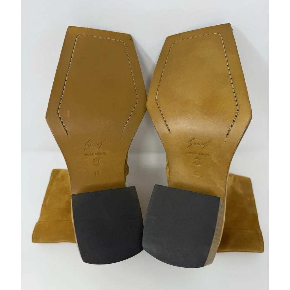 Sunni Sunni size 13