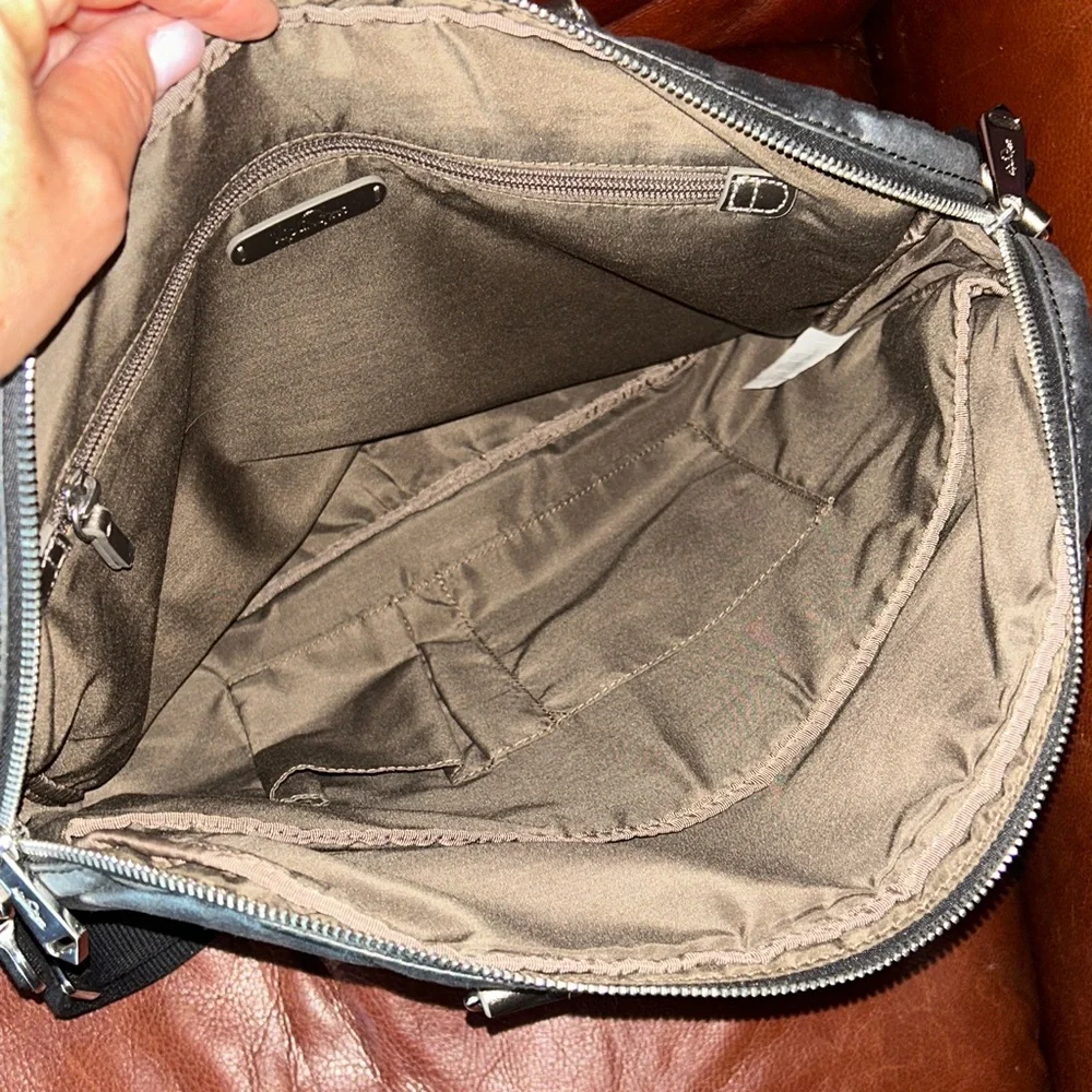 Kipling laptop charcoal strap