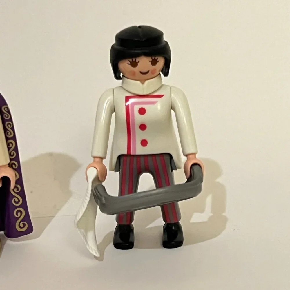 Lot of 4 Playmobil Figures
