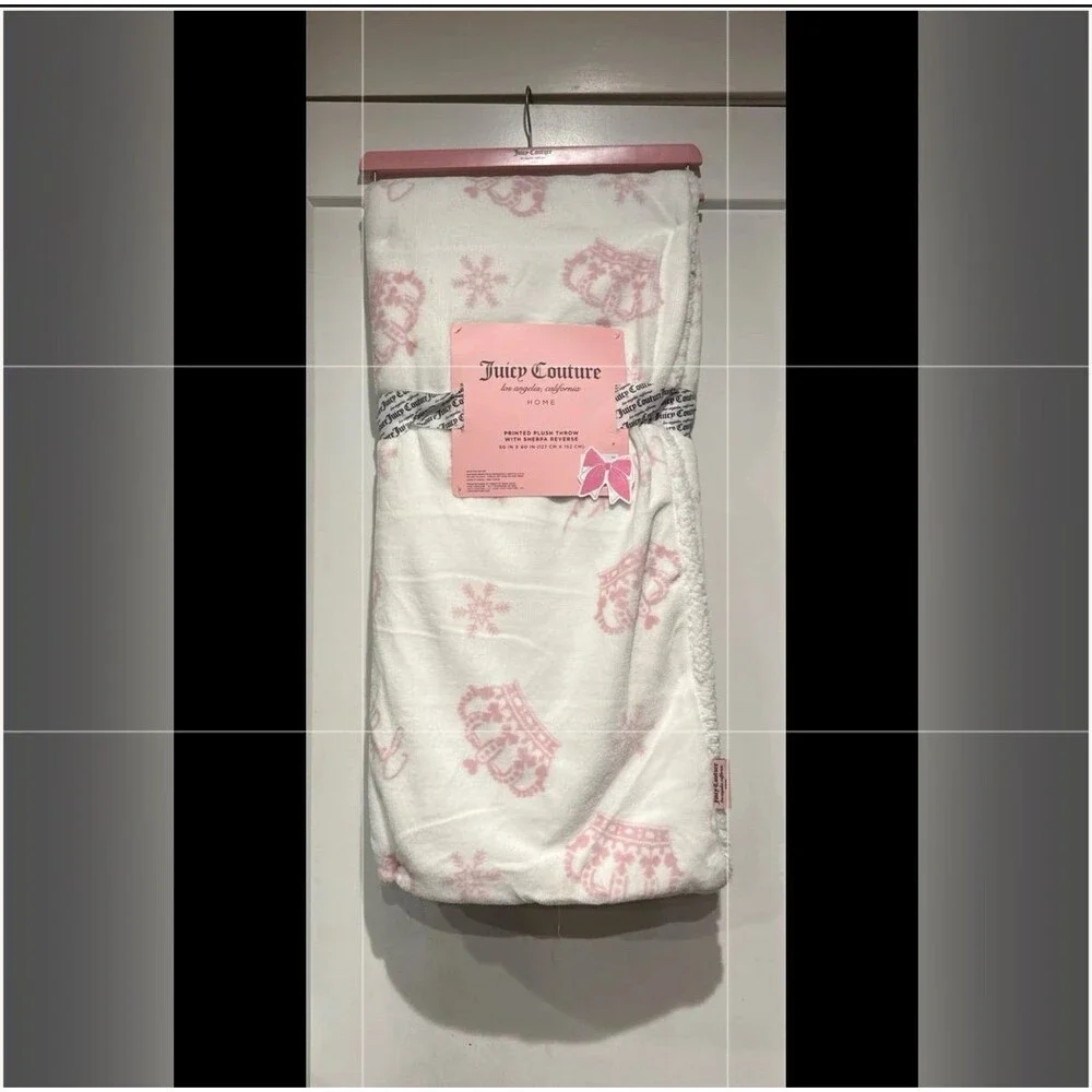 Juicy Couture Christmas throw Blanket