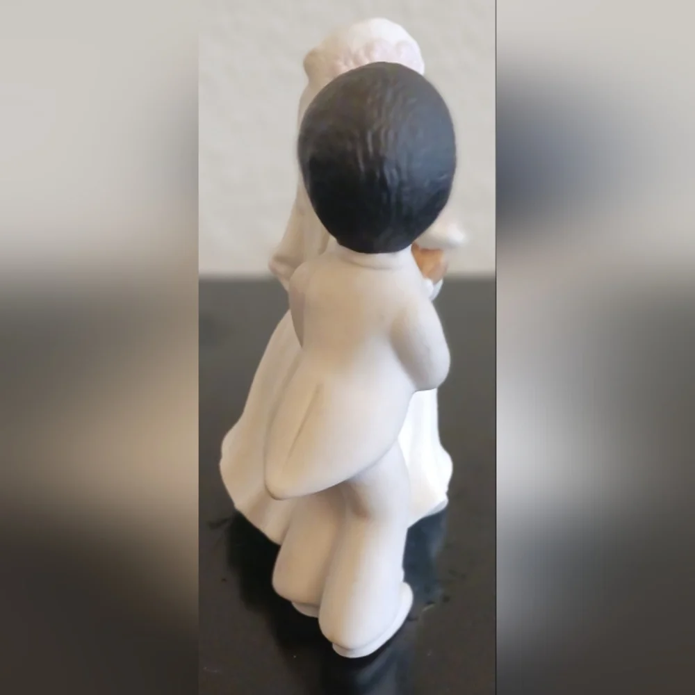 Lefton bride groom