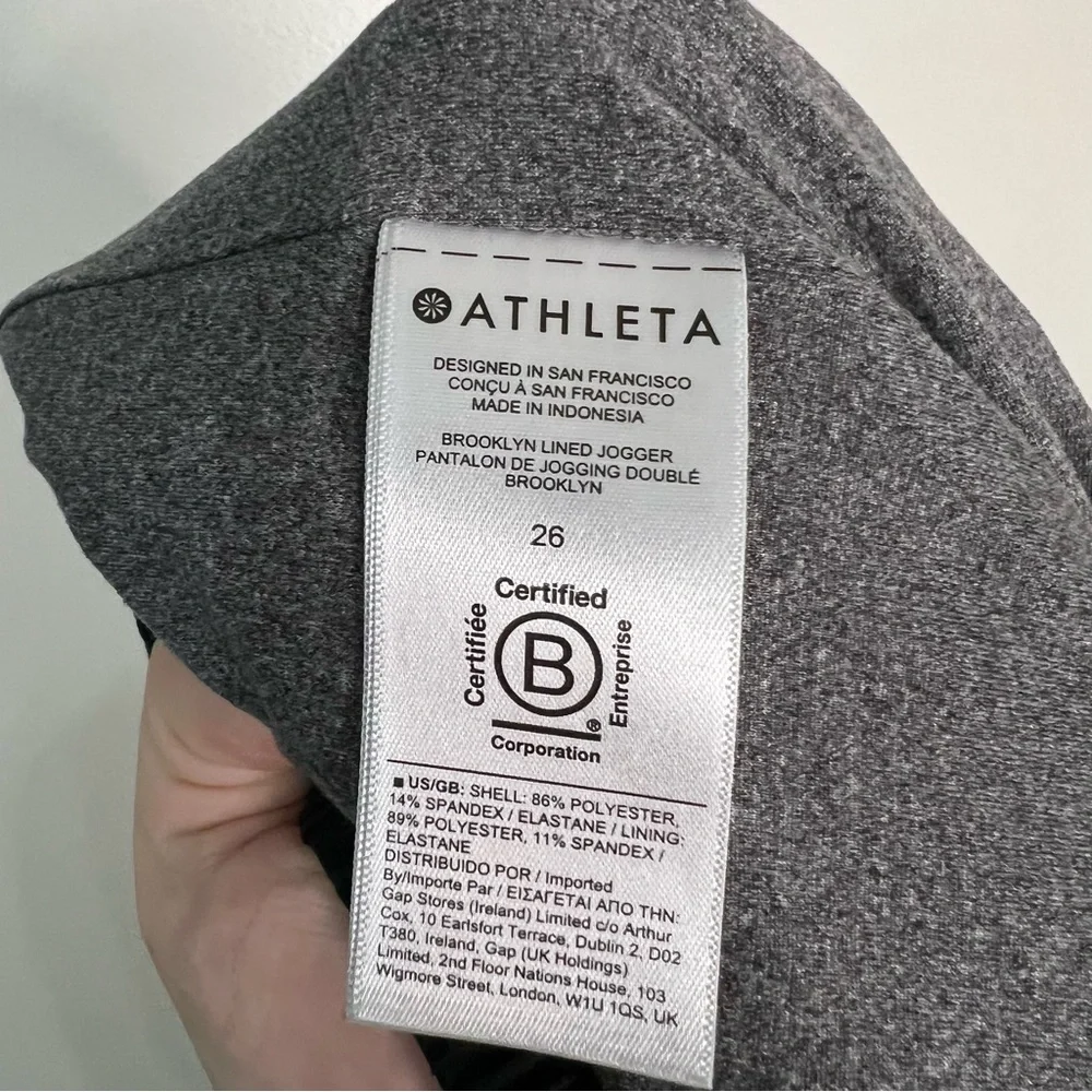 Athleta brooklyn lined
