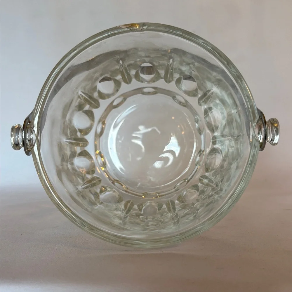 N/A vintage elegant