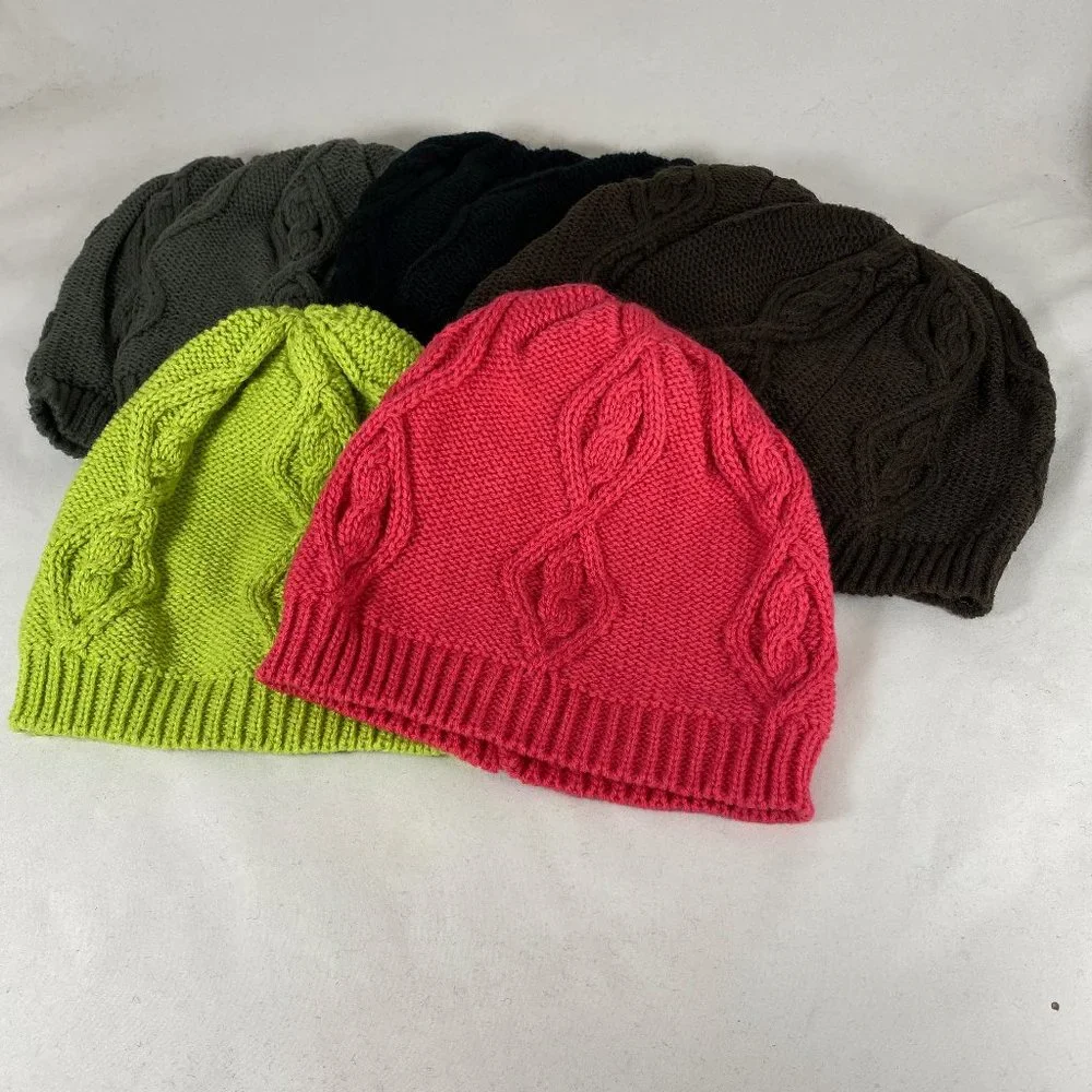 NEW Knitted Chunky Beanie Hat assorted colors (Pack of 8) Unisex