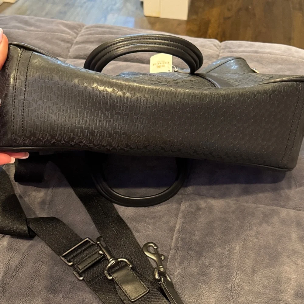 Coach stylish black