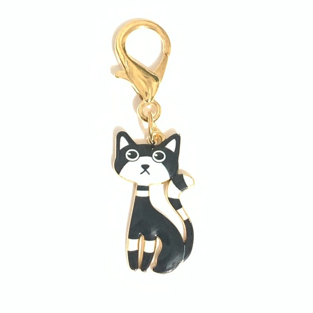 New Black and White Cat Charm Keychain