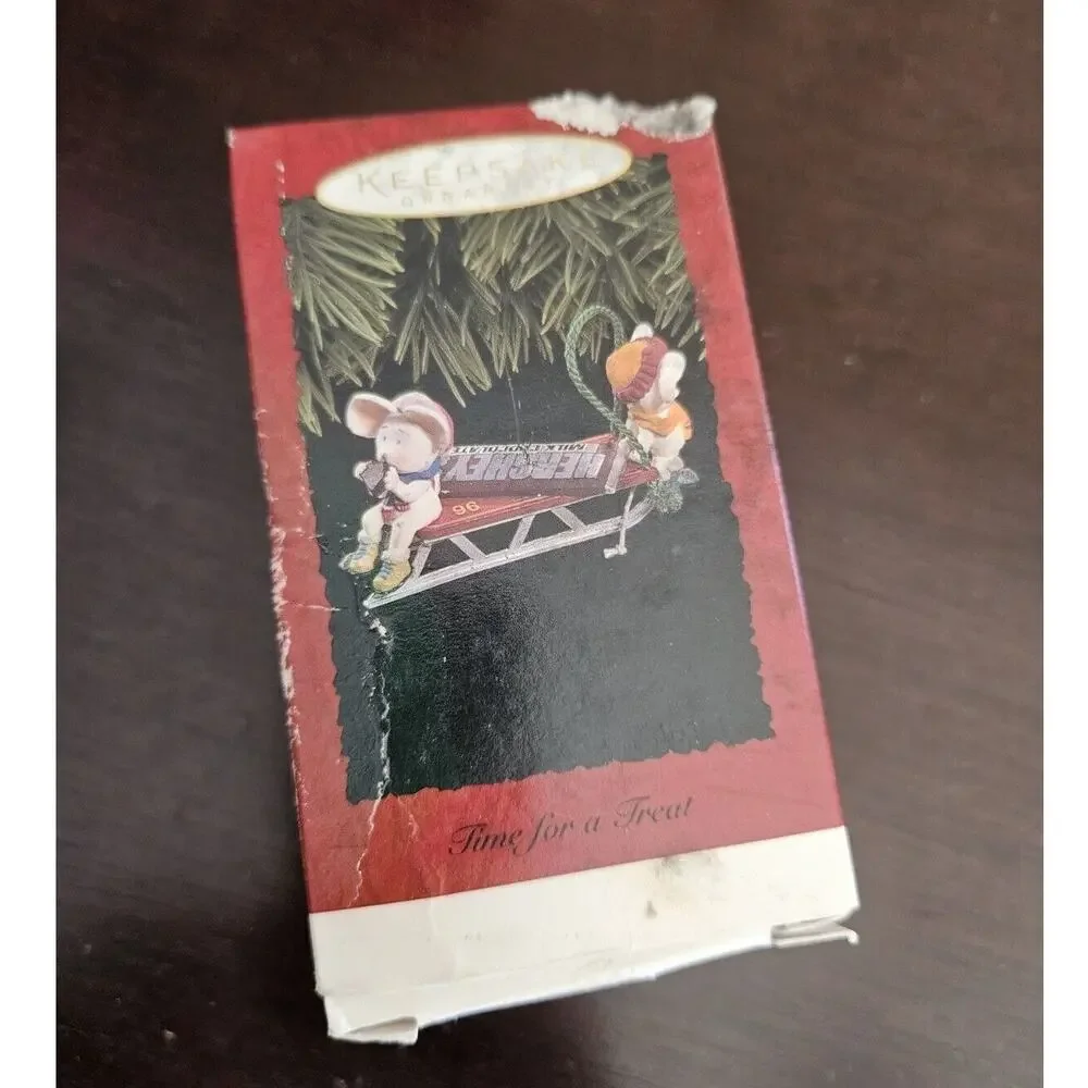 Hallmark 1996 keepsake