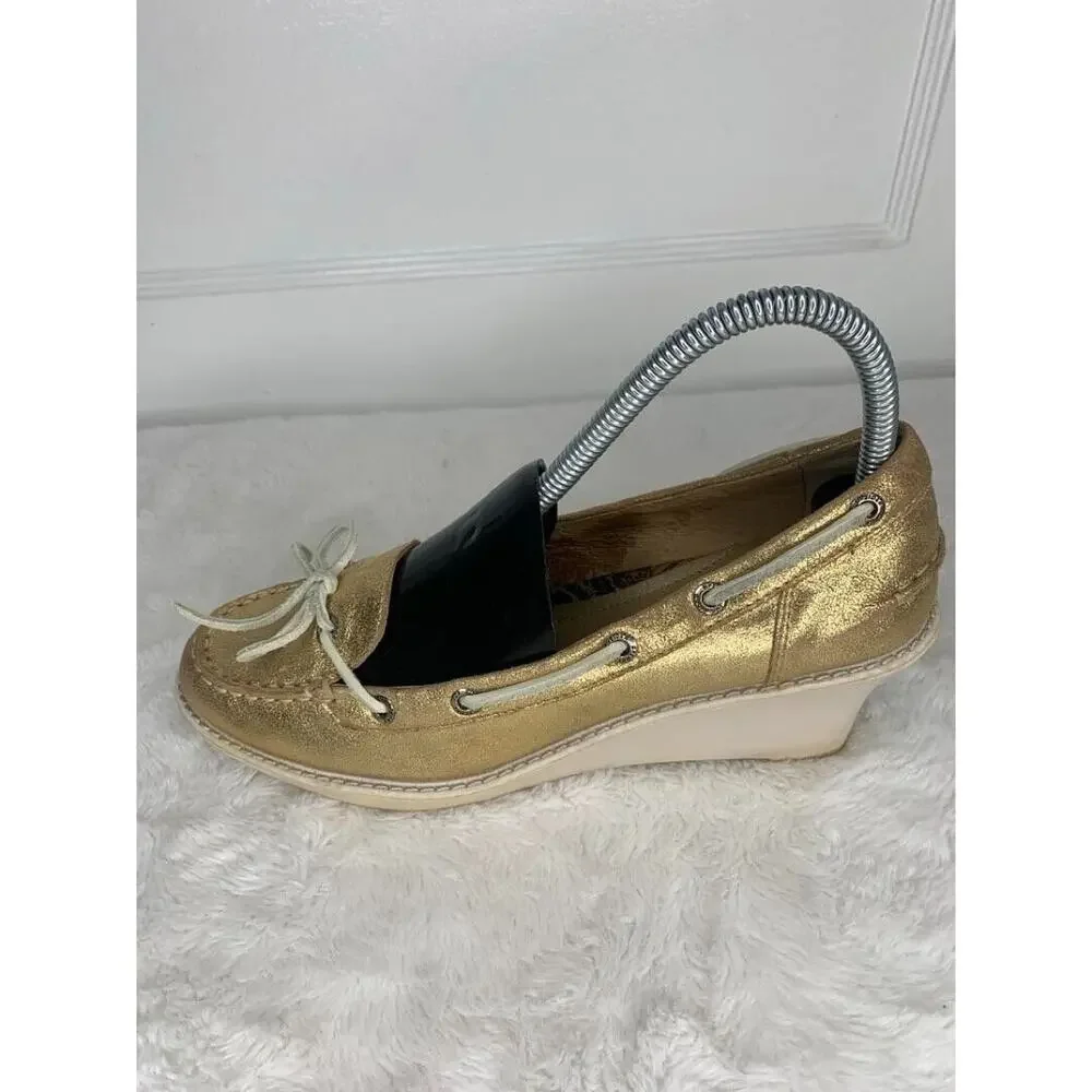 Sperry these women