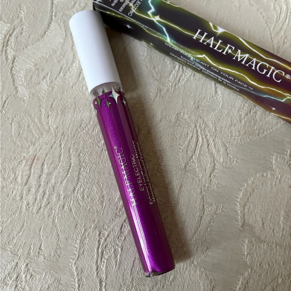 Half Magic Eyelectric Lengthening Tubing Mascara in Violet Acts Purple BNIB