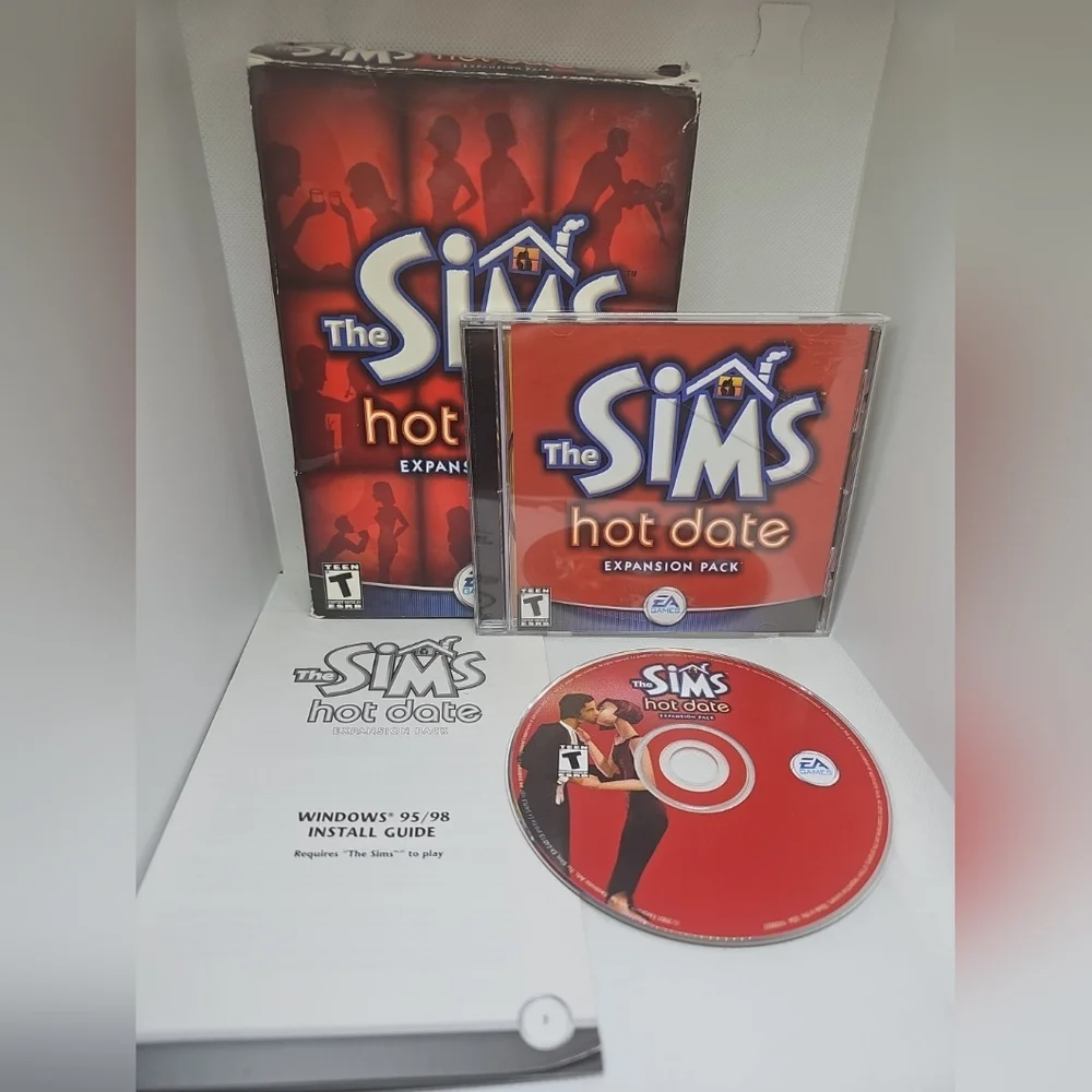 The Sims Hot Date Expansion Pack (Windows 95/98, 2001) Complete with Box