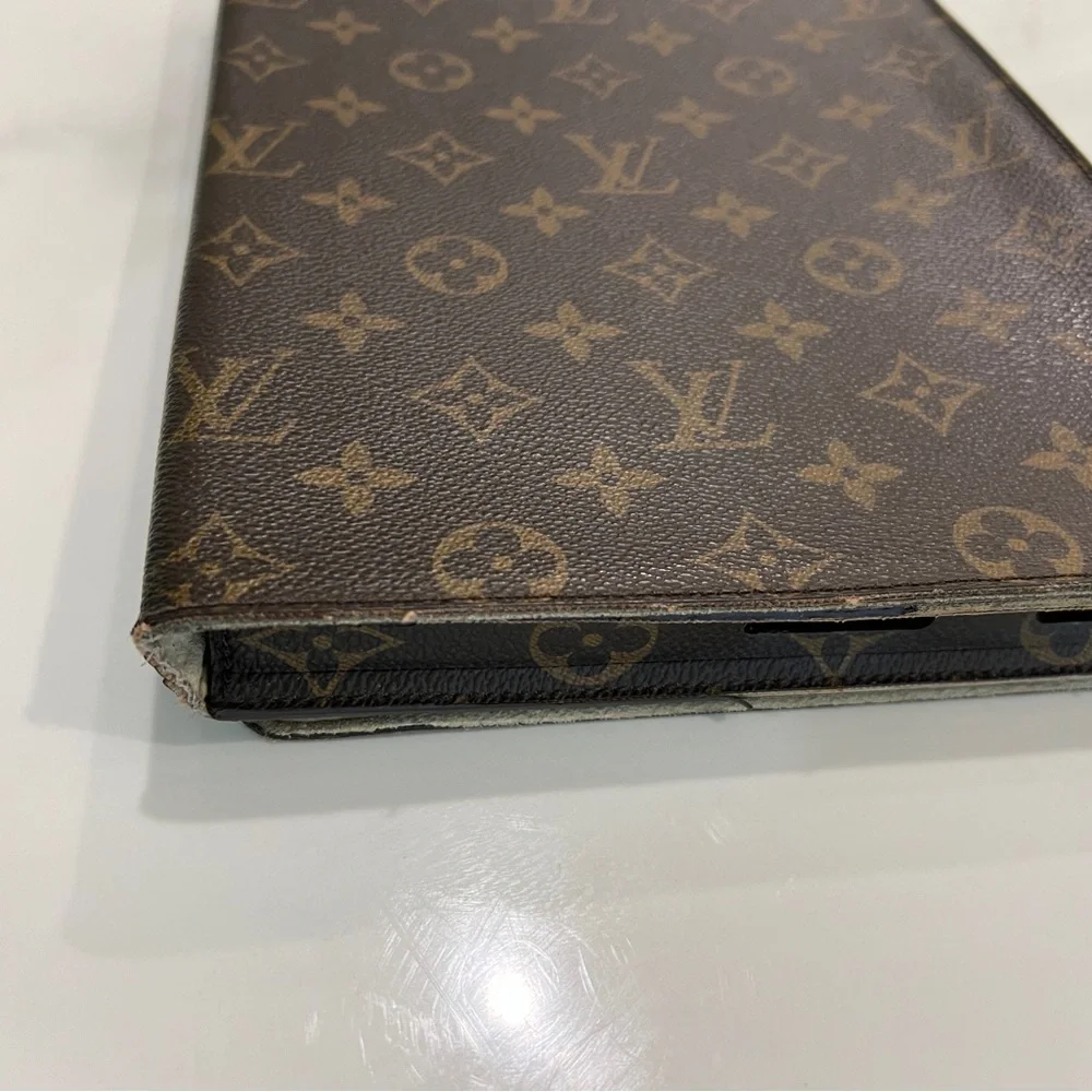 Louis Vuitton lv ipad