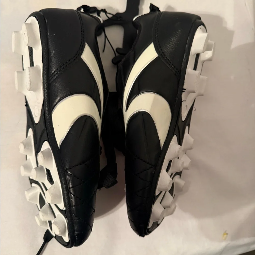 STARTER stylish soccer enthusiasts