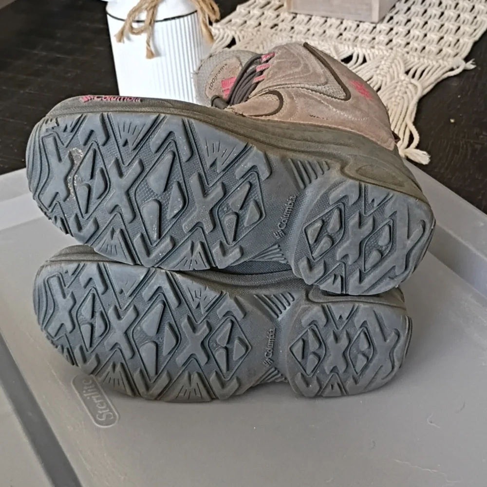Columbia warm boots