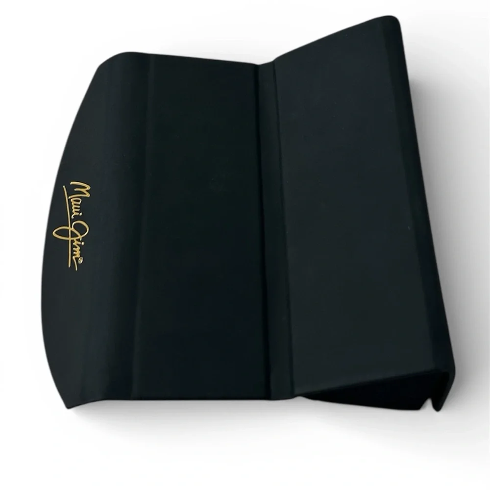 Maui Jim sleek black