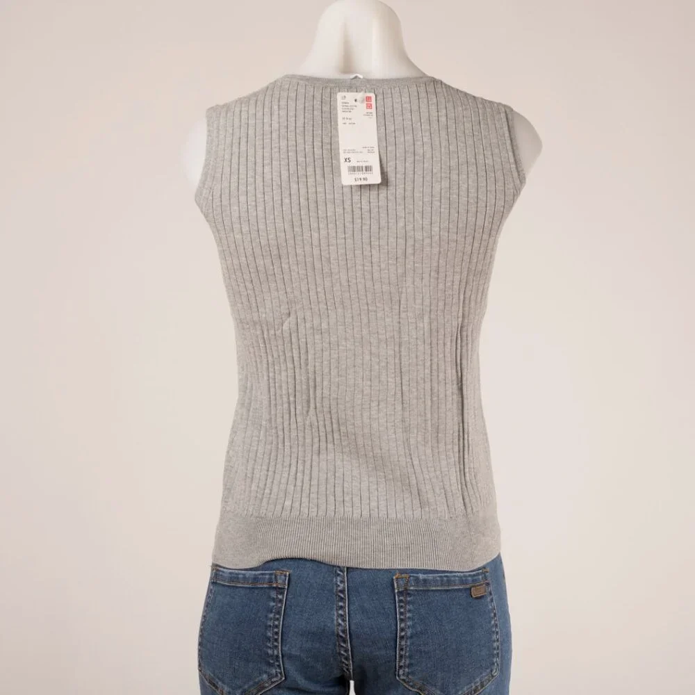 Uniqlo soft ribbed