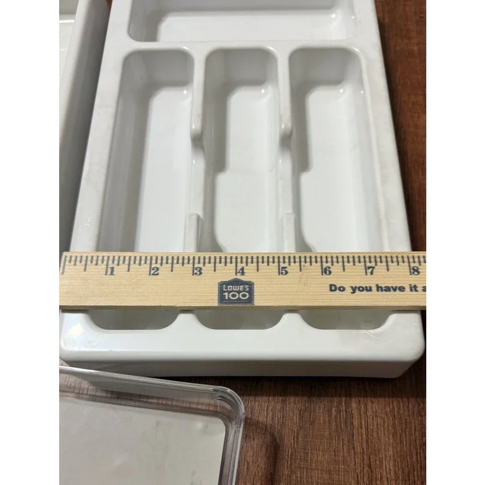 unbranded silverware tray