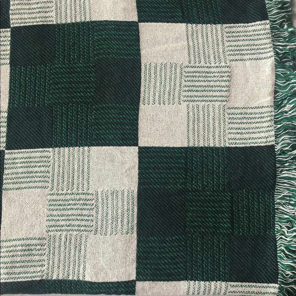 Source Unknown green black
