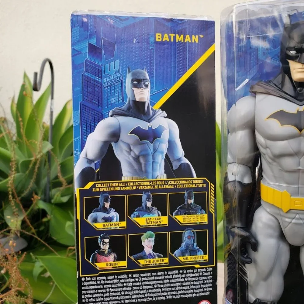 2X NEW Batman 12