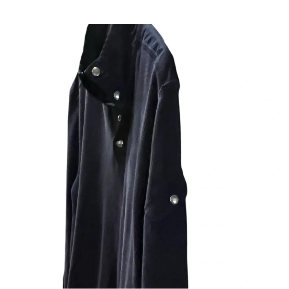 Banana Republic description 	•	🔹
