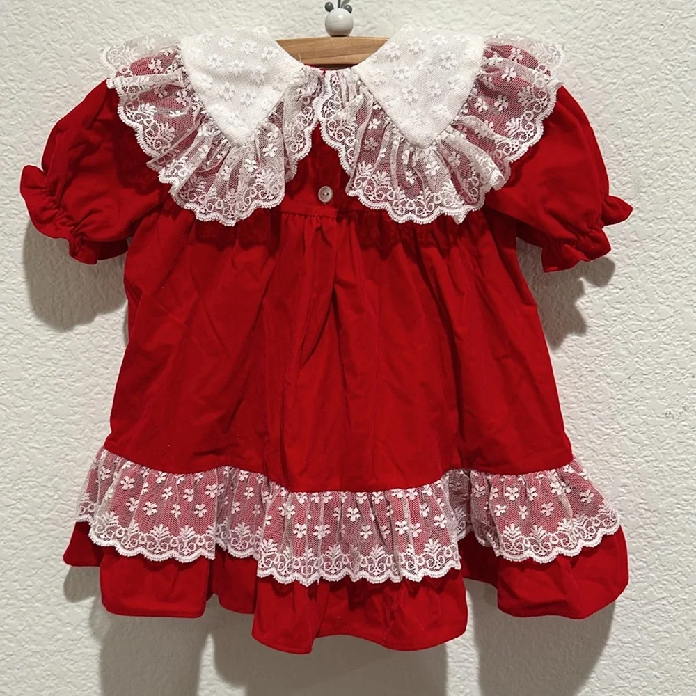VINTAGE Red Velvet & Lace Frilly Puff Sleeve Christmas Dress Toddler Girl Sz 4T