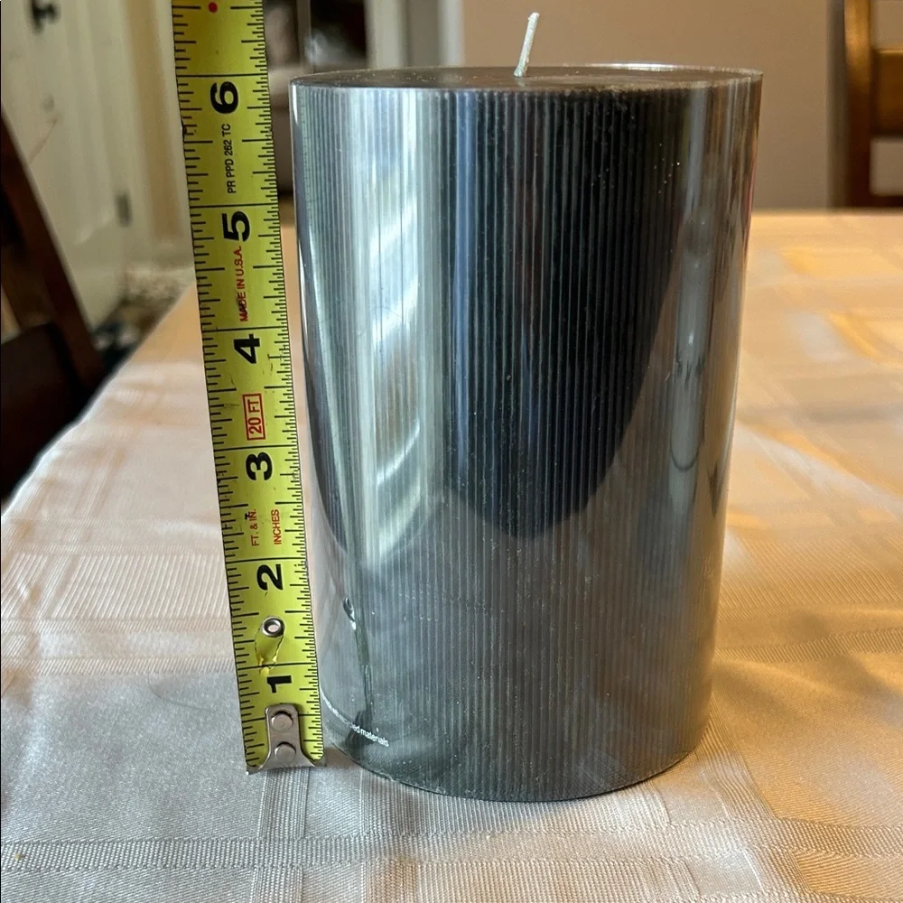 NWT Crate & Barrel Pillar Candle