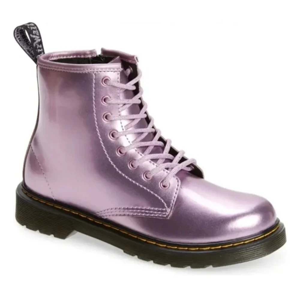 Dr. Martens eye catching