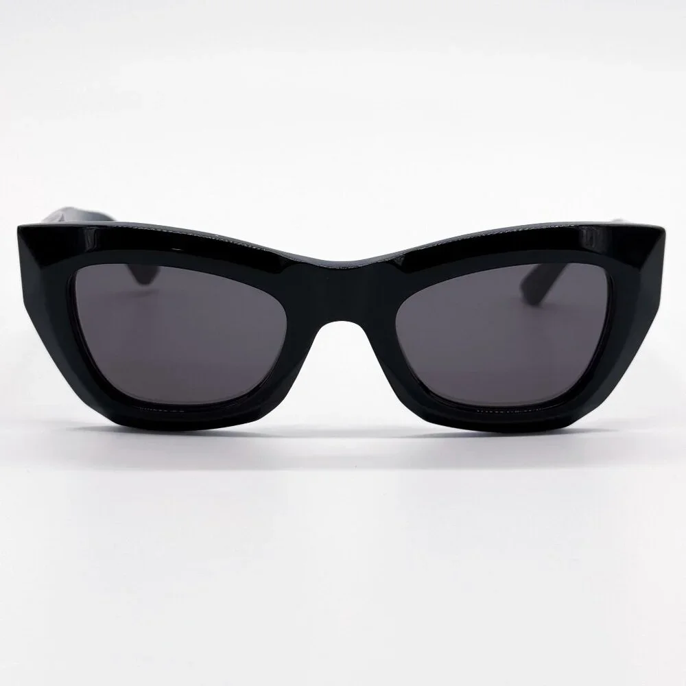 Bottega Veneta 100% new