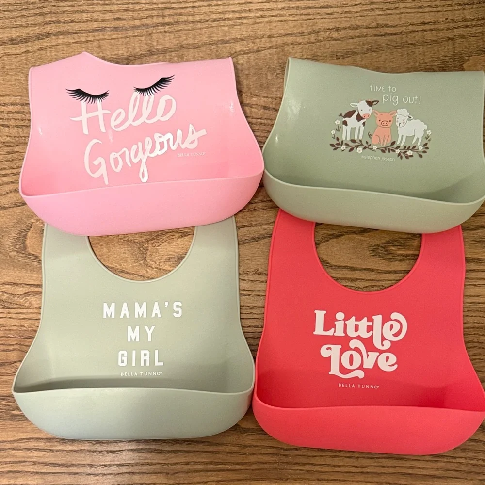 Bella Tunno Bib Set