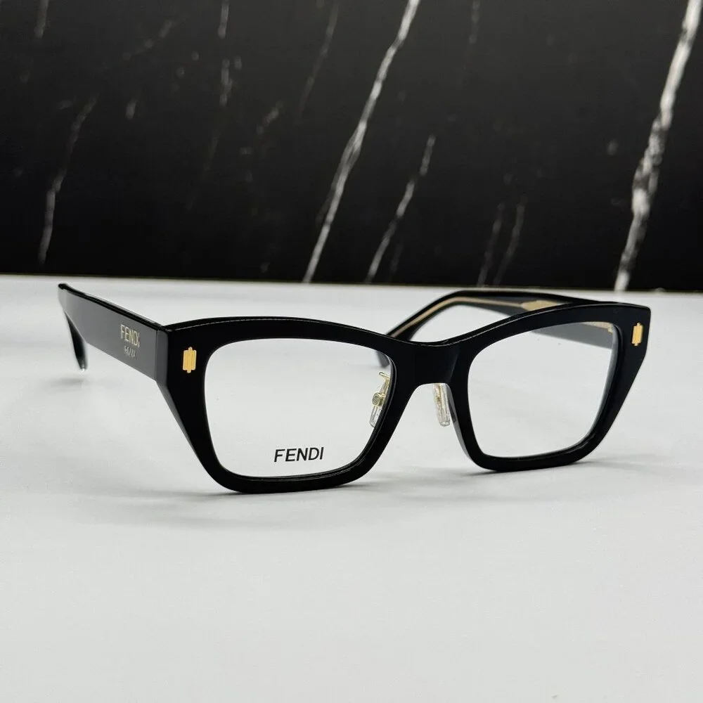 same eyewear box