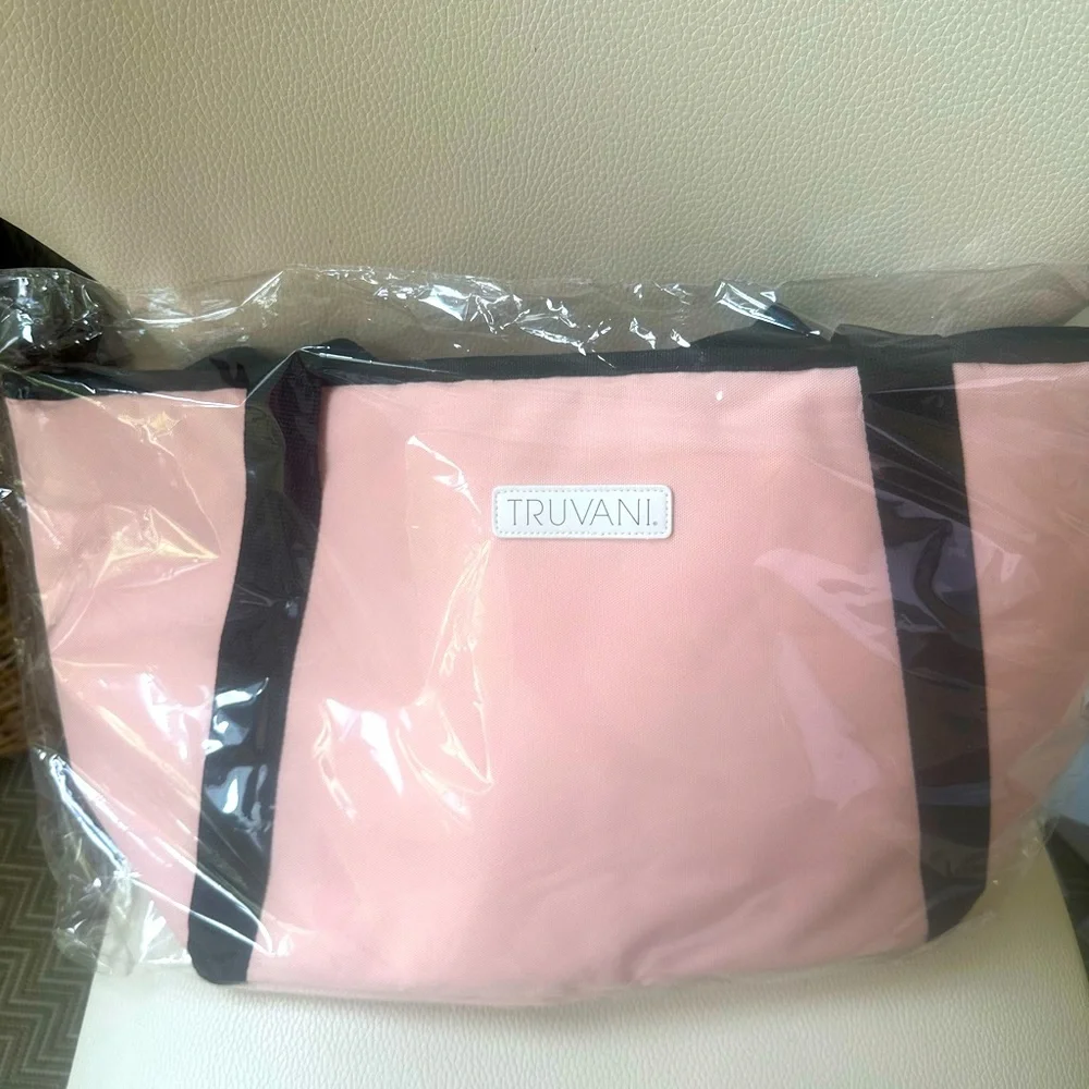 Truvani pink tote