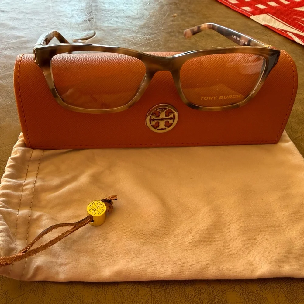 Tory Burch Eyeglasses with Signature hard Case