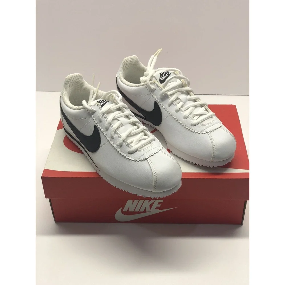 Nike cortez basic