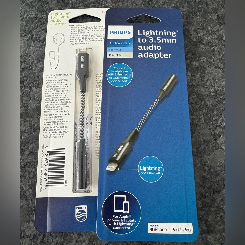 Philips Lightning to 3.5mm Adapter (2)